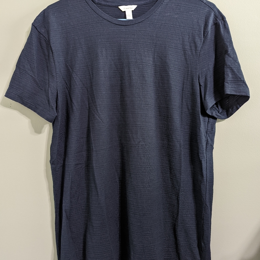 Navy Blue Striped Calvin Klein Large tshirt